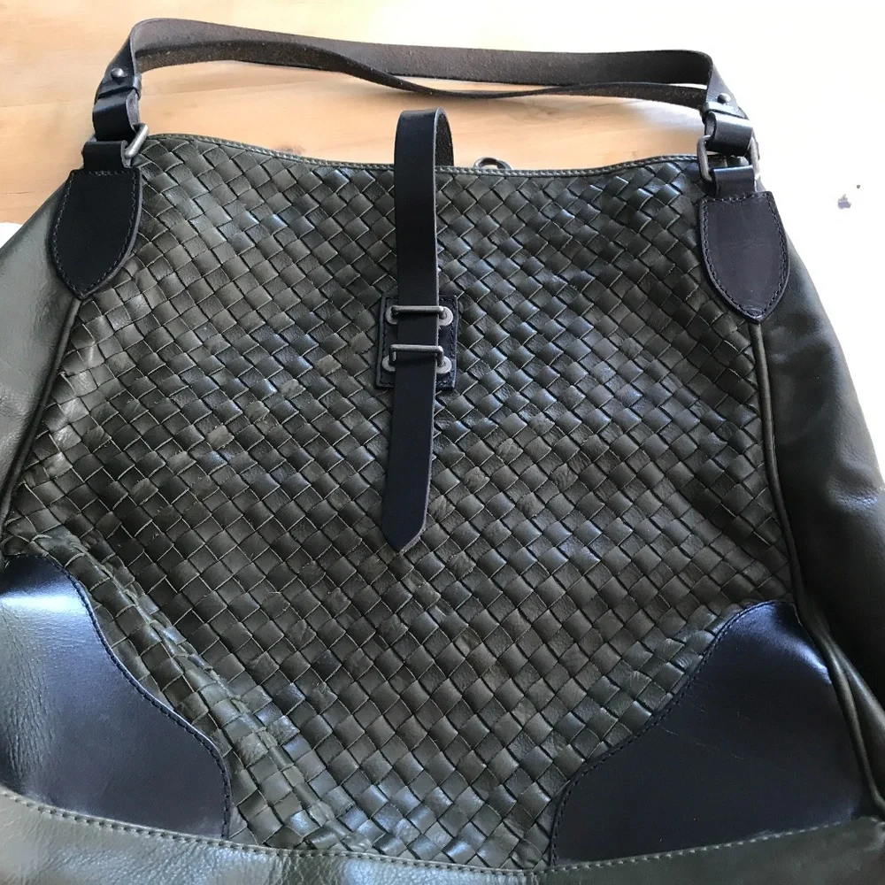 TYLIE SHOULDER WOVEN BAG NEW/VINTAGE /RARE